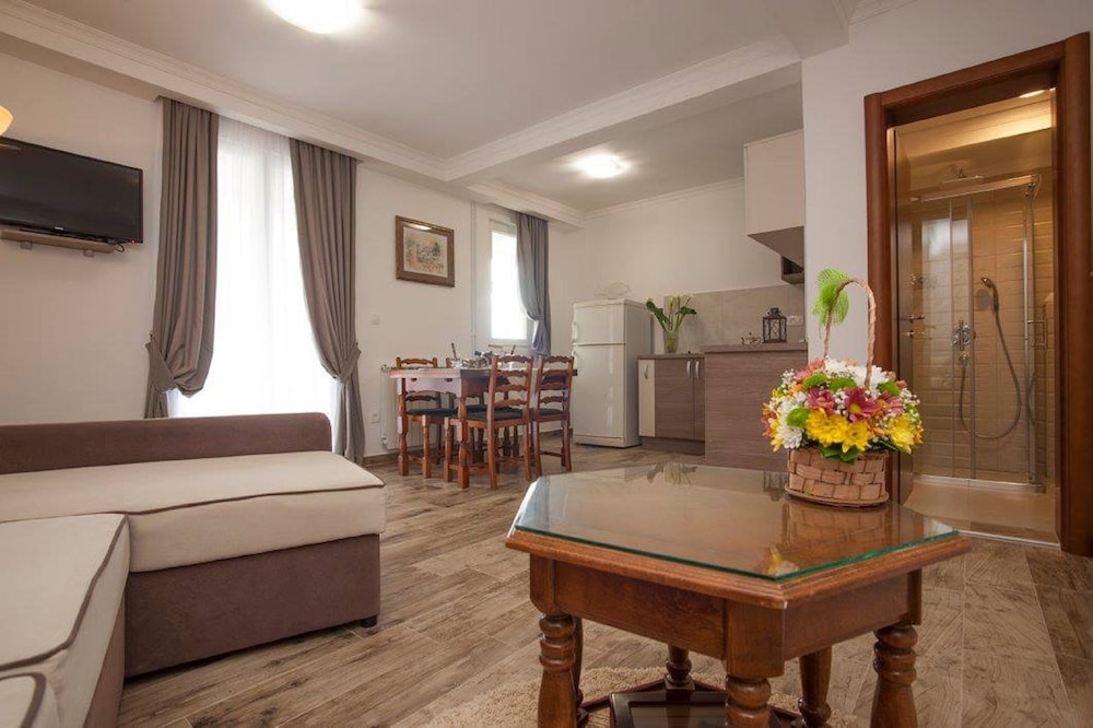 Guest House Medin 28/50