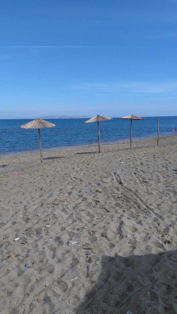 Santo George Beach 41/48