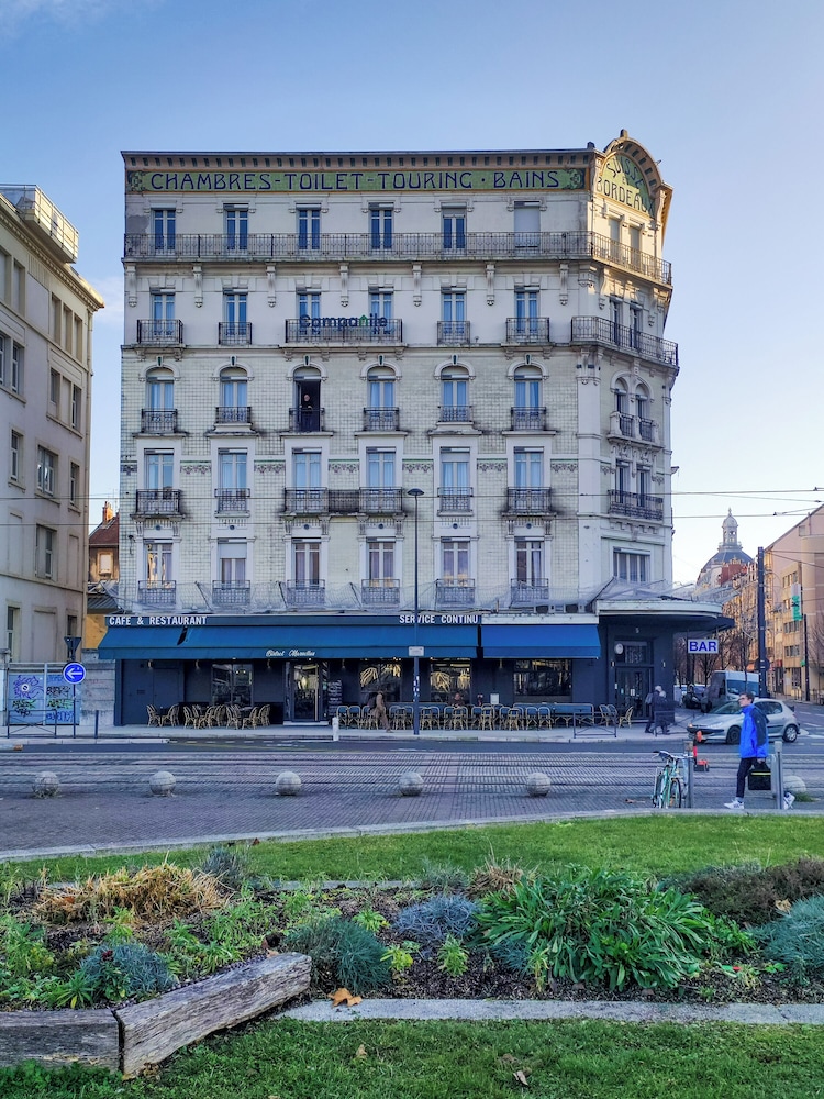 Brit Hotel Suisse Et Bordeaux 9/70