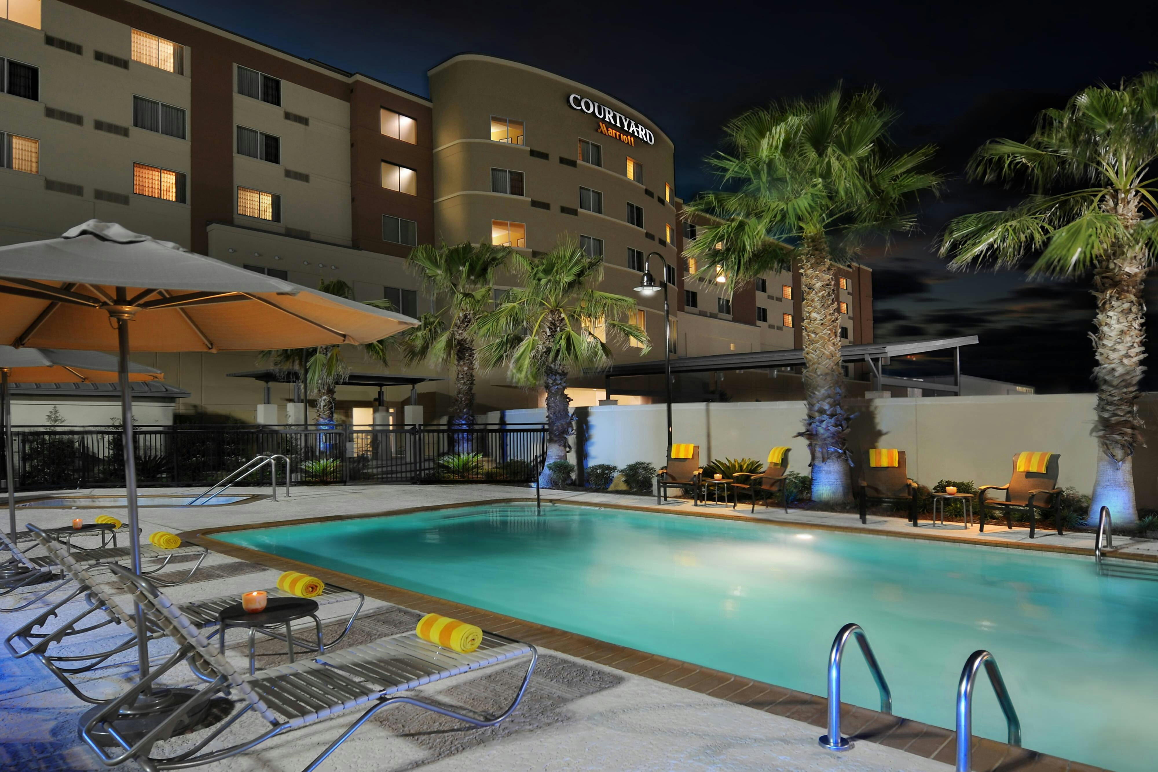 Courtyard Houston Pearland in PEARLAND - TX