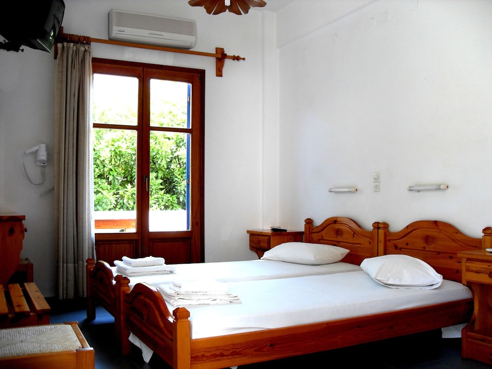 Hotel Helliniko 19/50