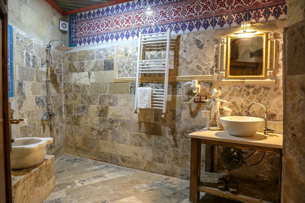 Goreme Palace Cave Hotel 56/59