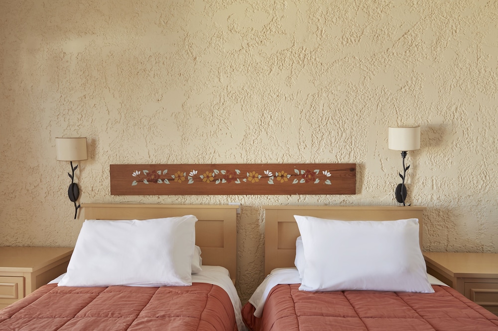 Andros Holiday Hotel 30/68