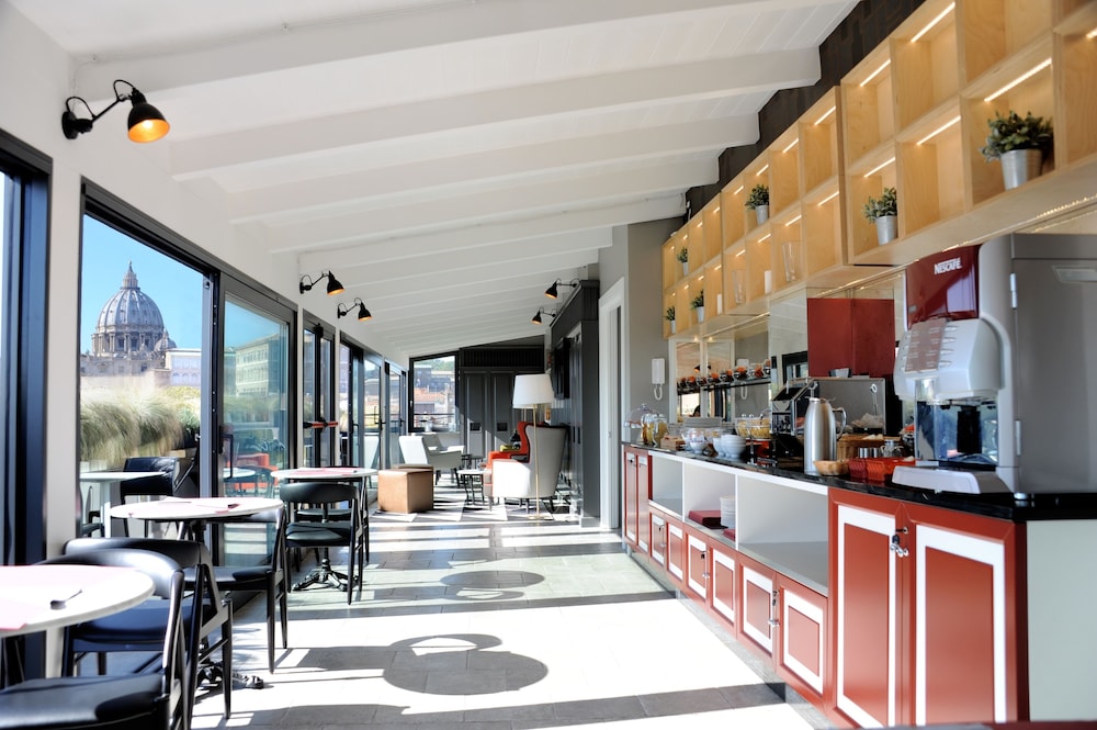 Residence Trianon Borgo Pio 65/72