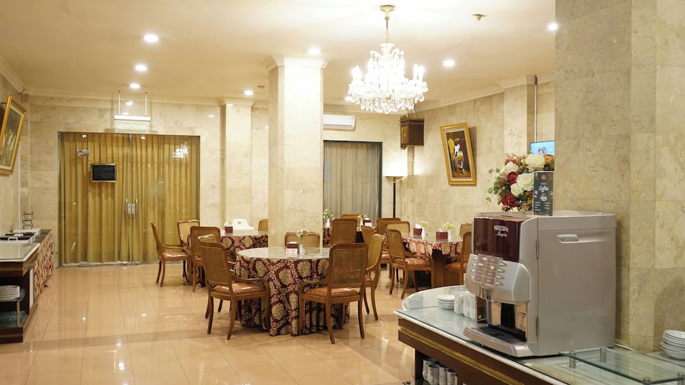 Hotel Indah Palace Solo 27/50