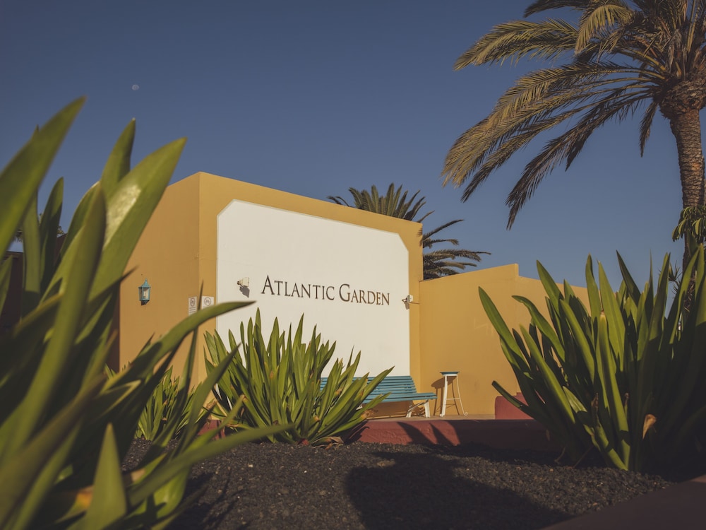 Atlantic Garden Beach Mate 52/59