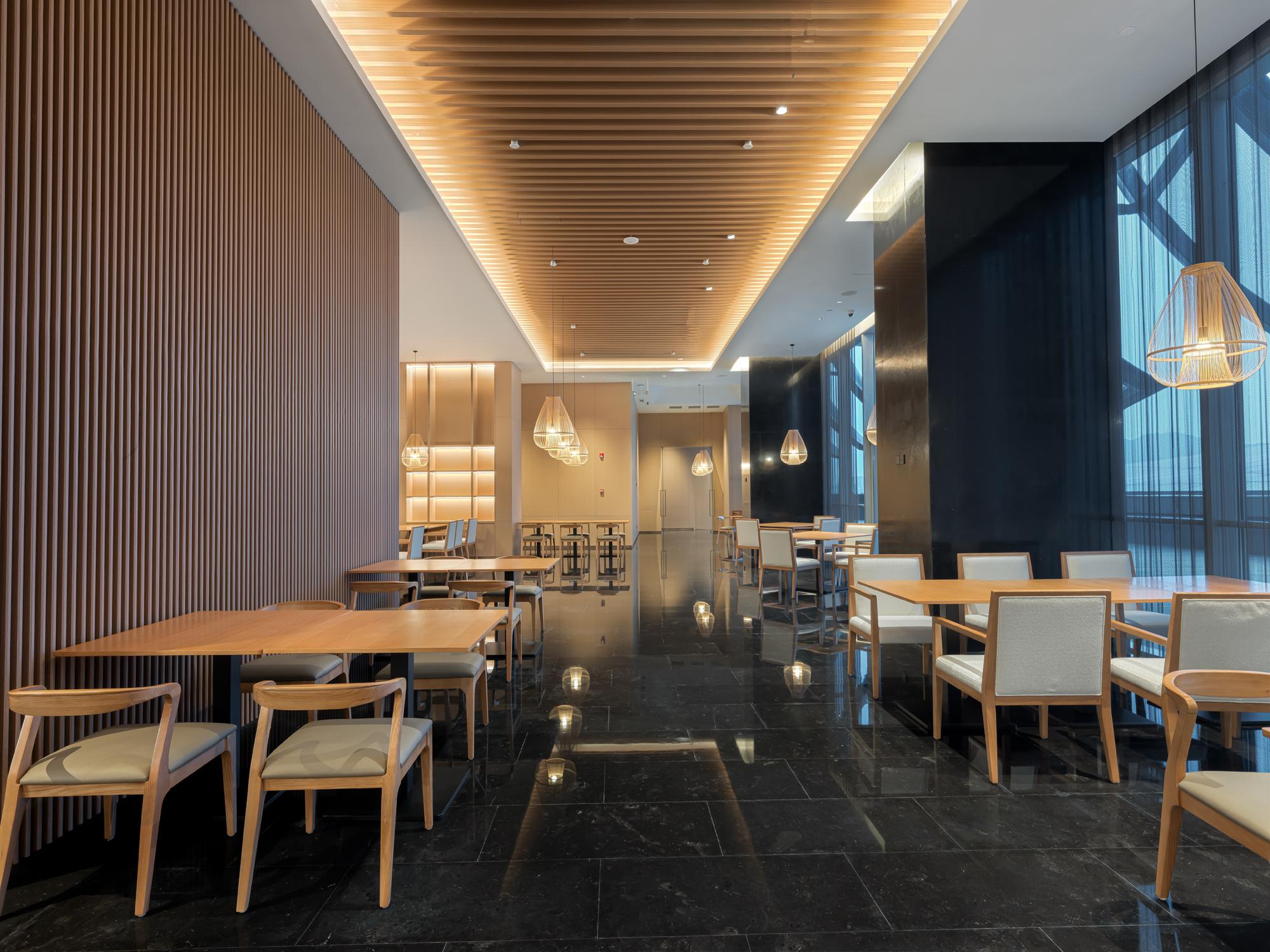 LN Dongfang Hotel Nansha 34/42