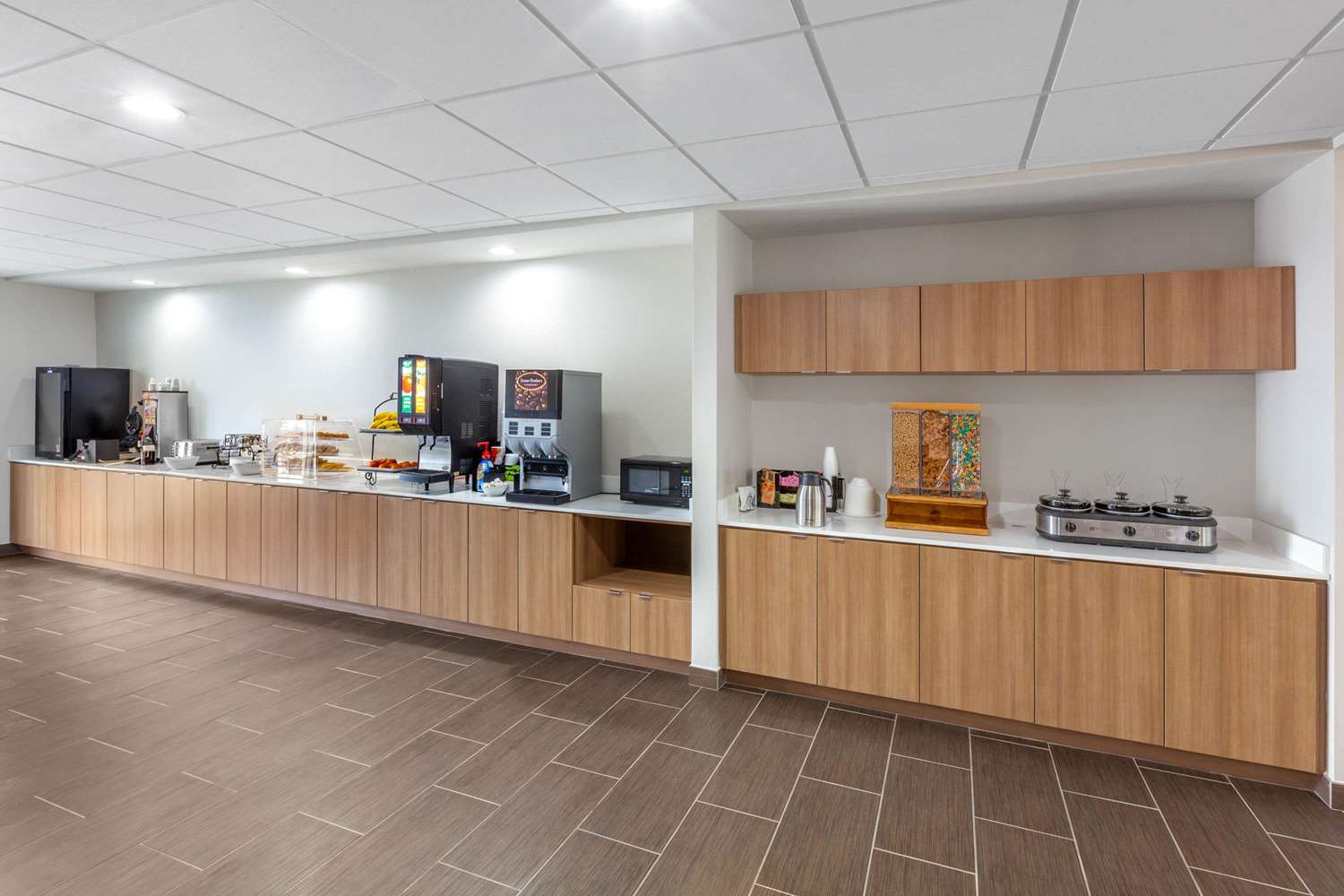 Microtel Inn And Suites By Wyndham College Station 7/34