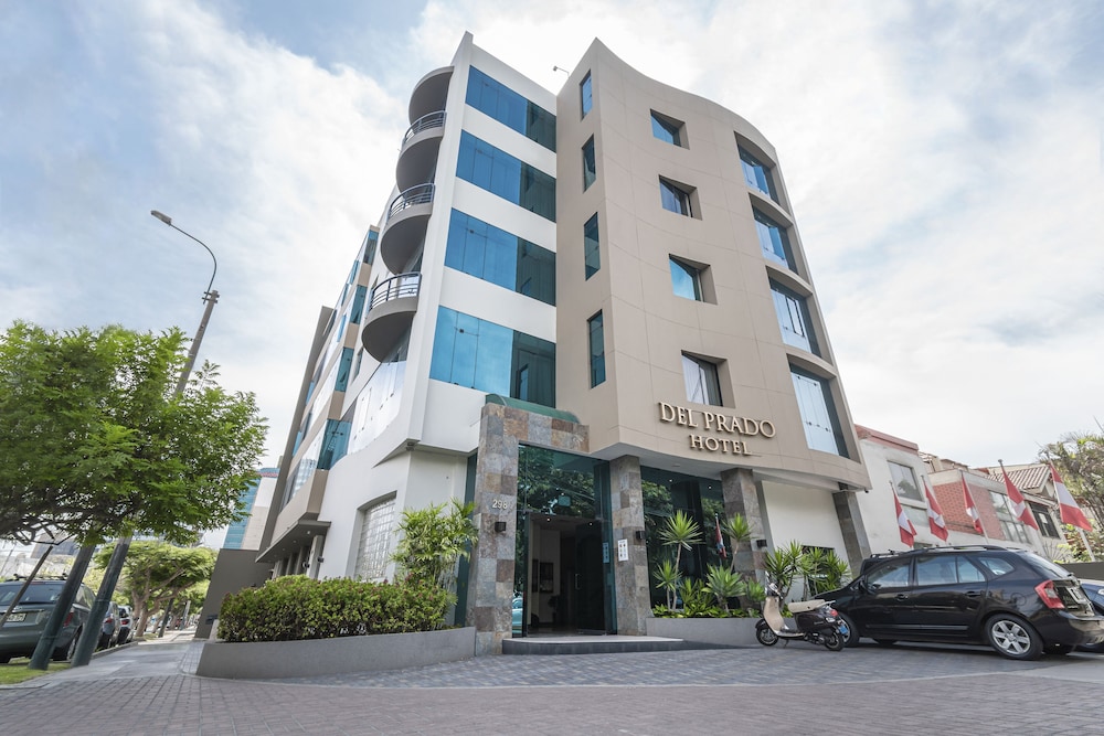 DEL PRADO HOTEL 44/48