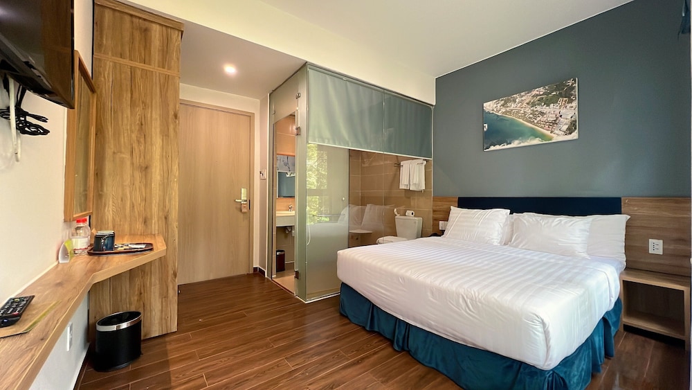 SUPERIOR, DOUBLE BED, MOUNTAIN VIEW