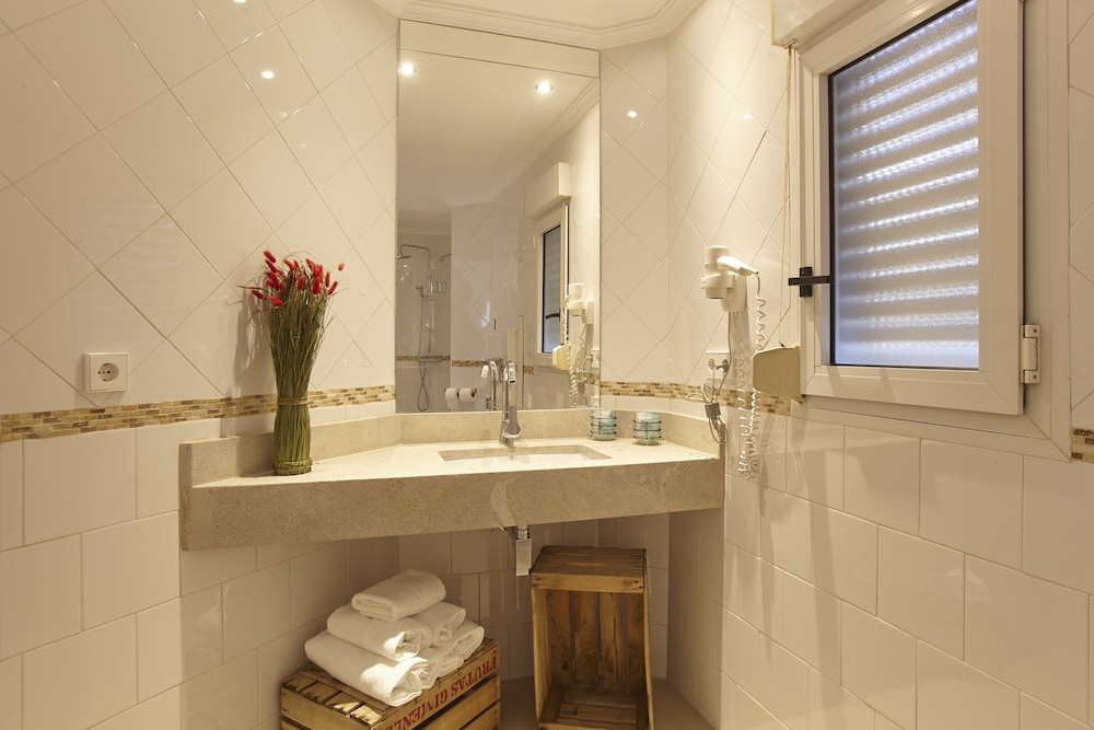 Apartamentos Castavi 62/63
