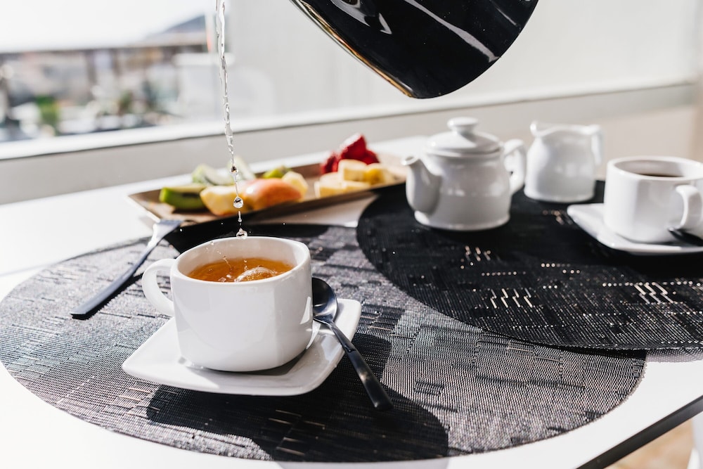 Ohasis Boutique Suites 35/50