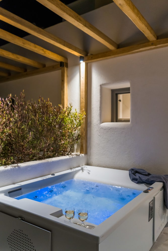 Lemon Suites Santorini 26/50