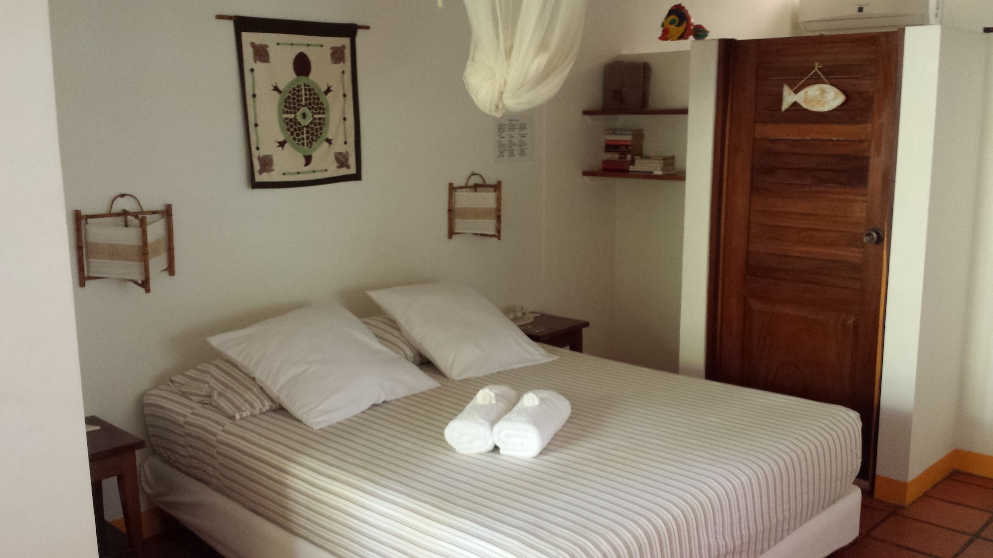 Standard, Queen Bed, Adult Only