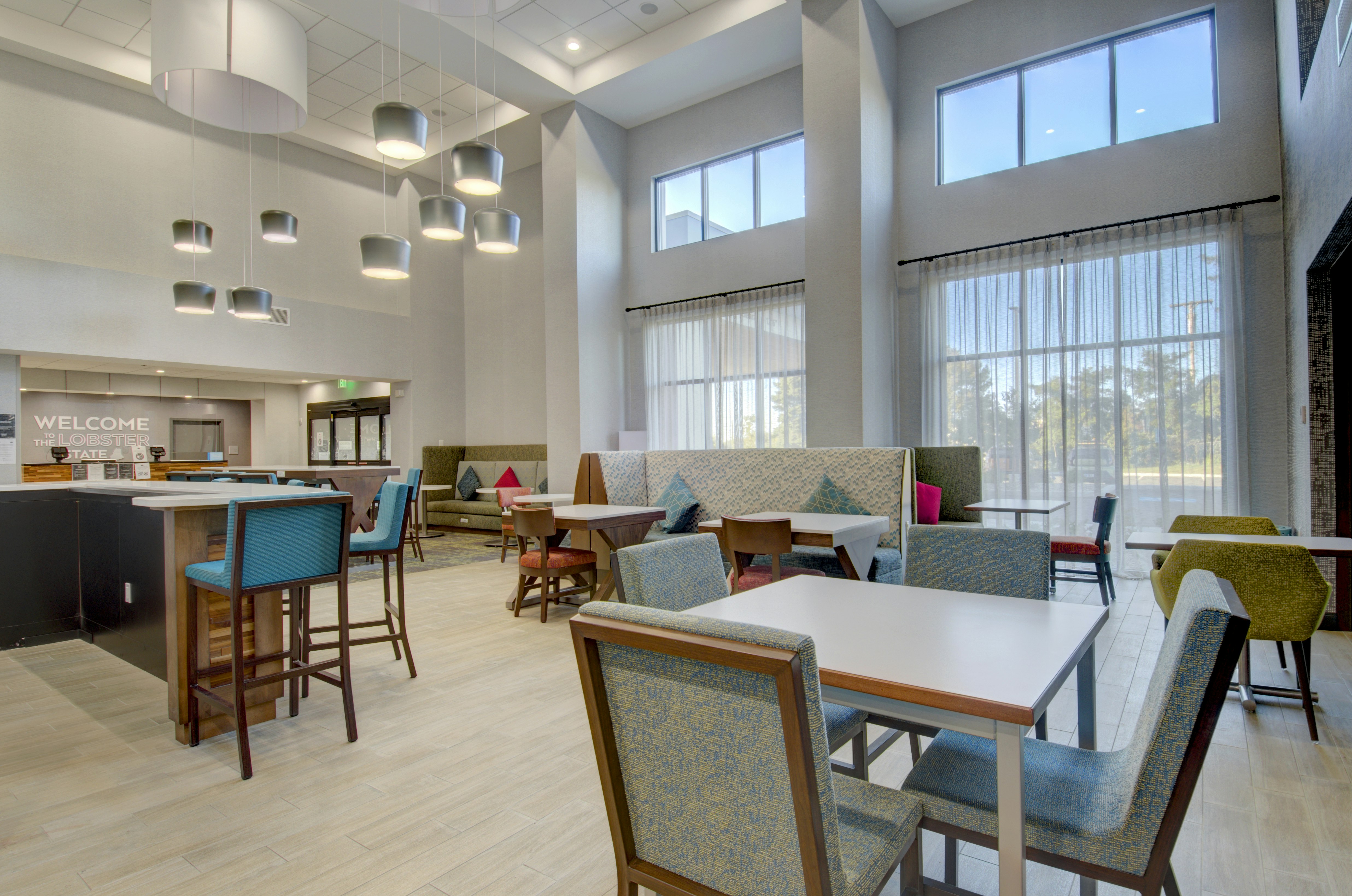 Hampton Inn Suites Portland Me 40/59