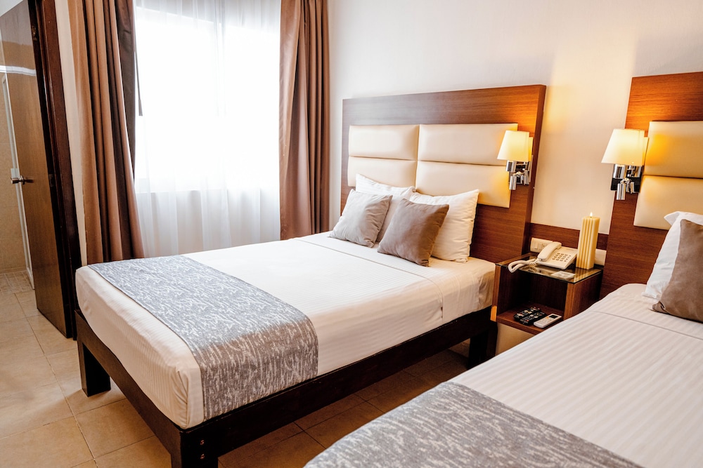 Hotel San Miguel 23/50