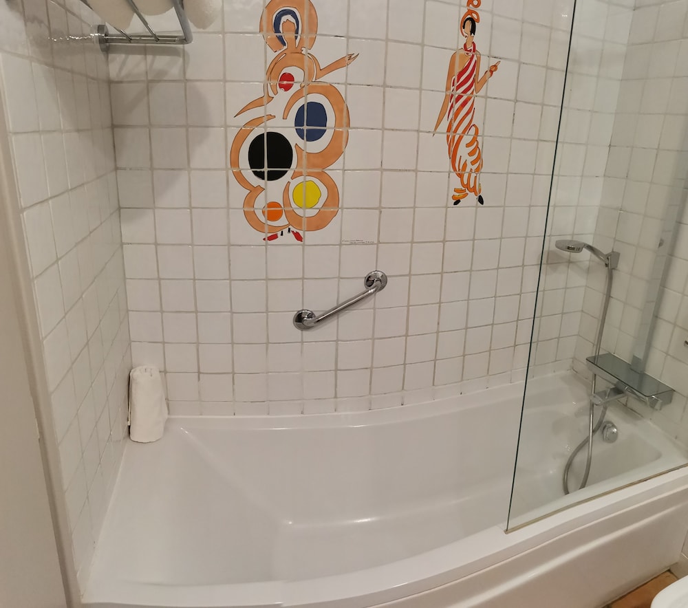 Le Relais Des Trois Mas 43/44