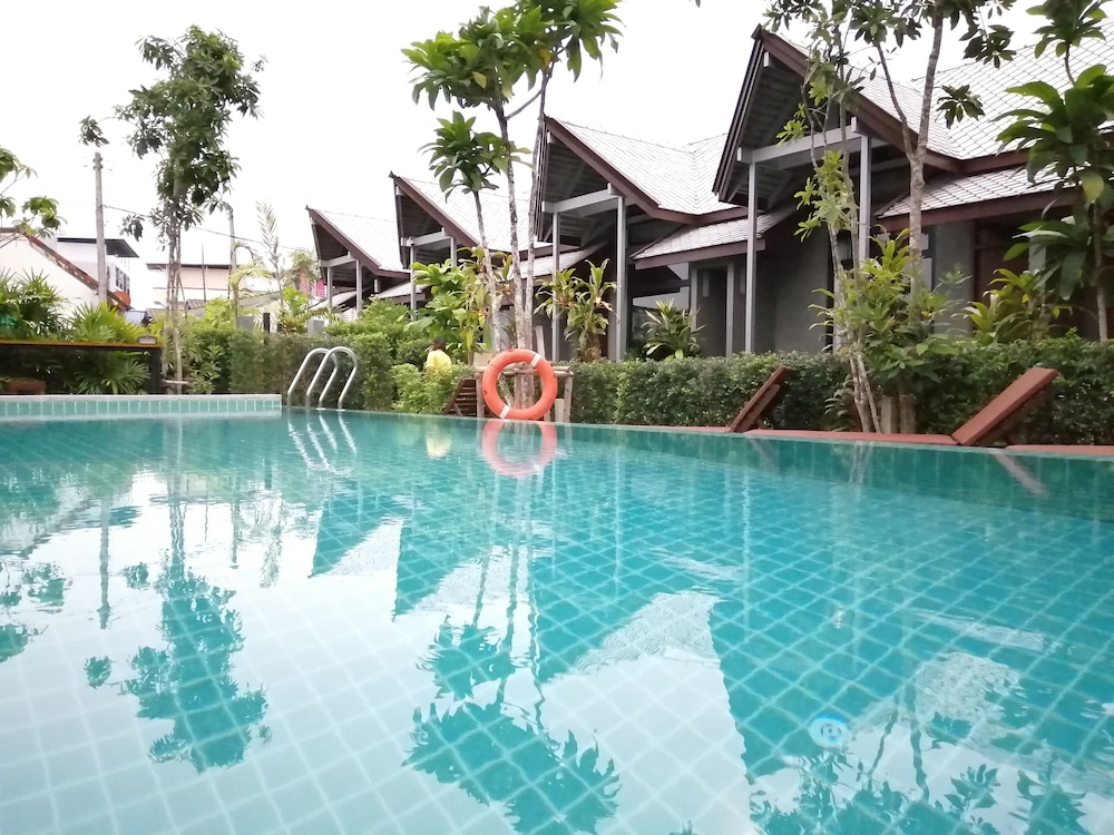 JR Place at Klong Muang Beach Krabi 45/50