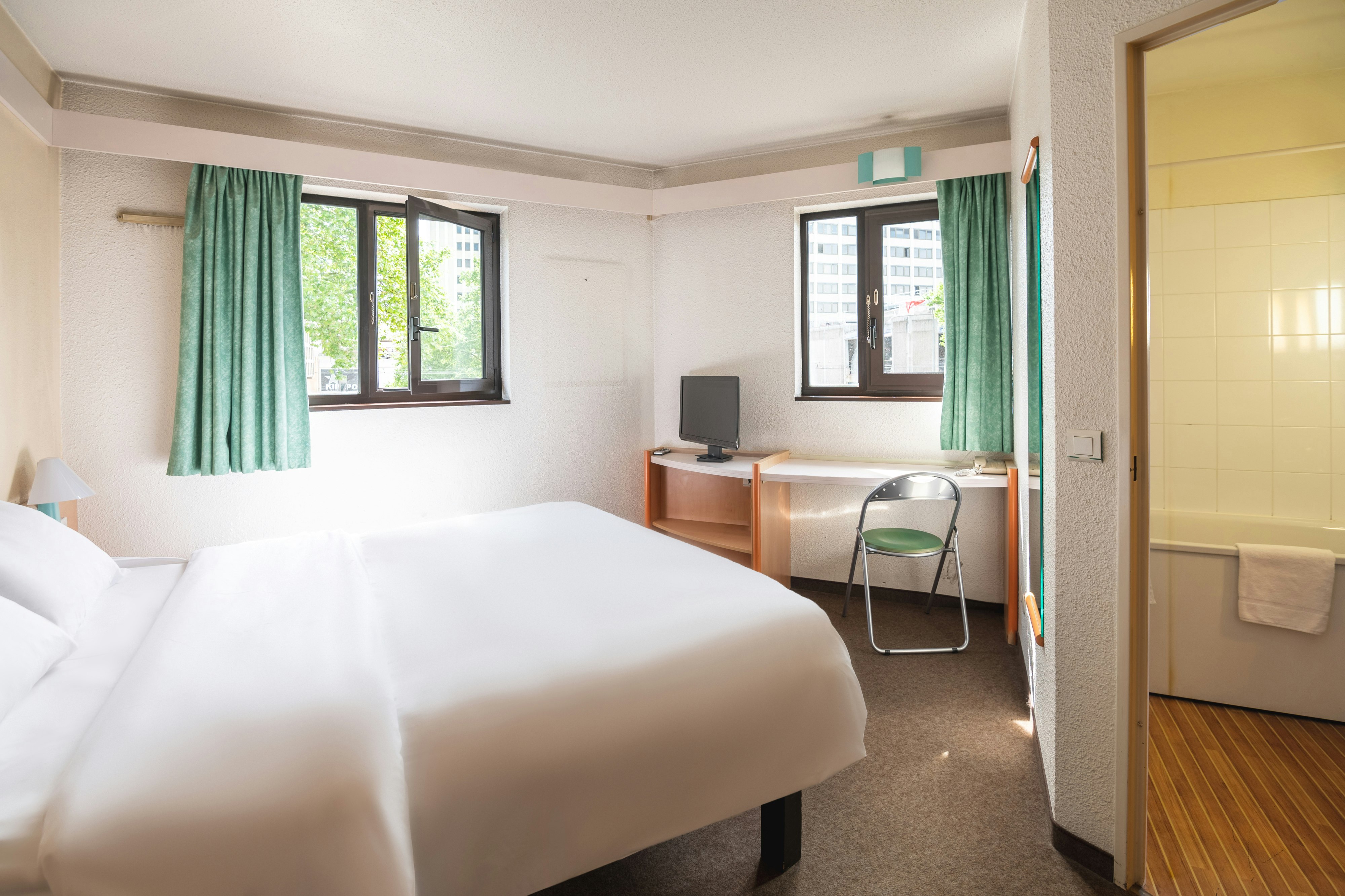 B&B Hotel Rouen Centre Rive Gauche 6/26