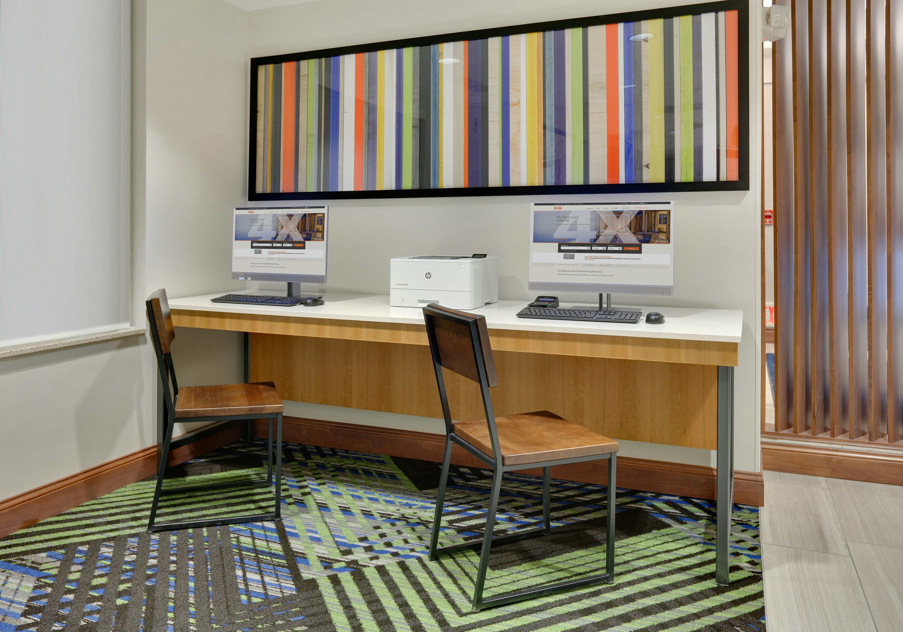 Holiday Inn Express Hotel And Suites Mitchell 64/67