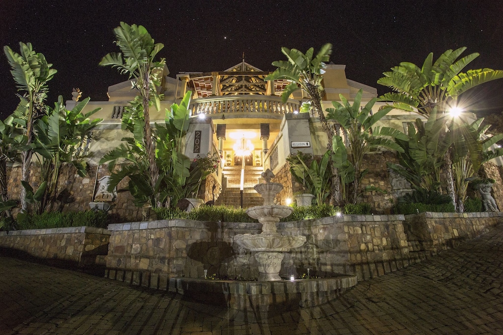 The Royal Palm Bed and Breakfast 27/36