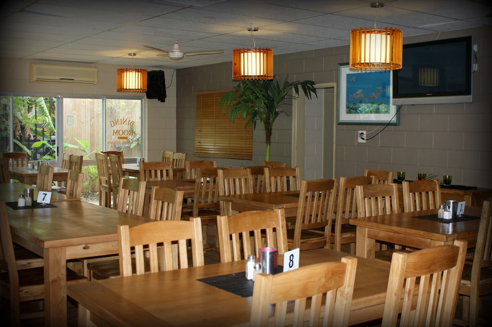Wongai Beach Hotel 58/75