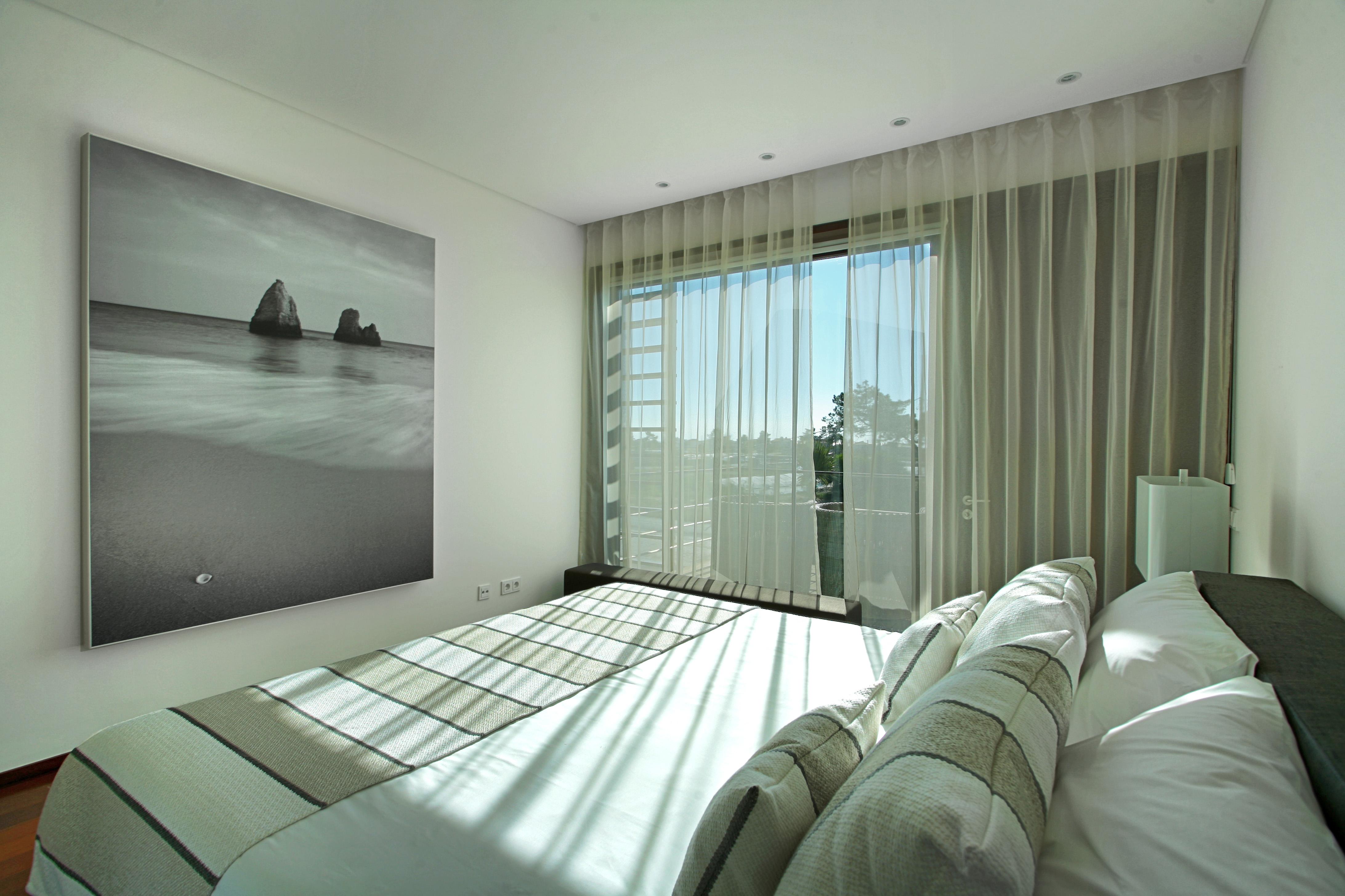 2 Bedrooms, Villa