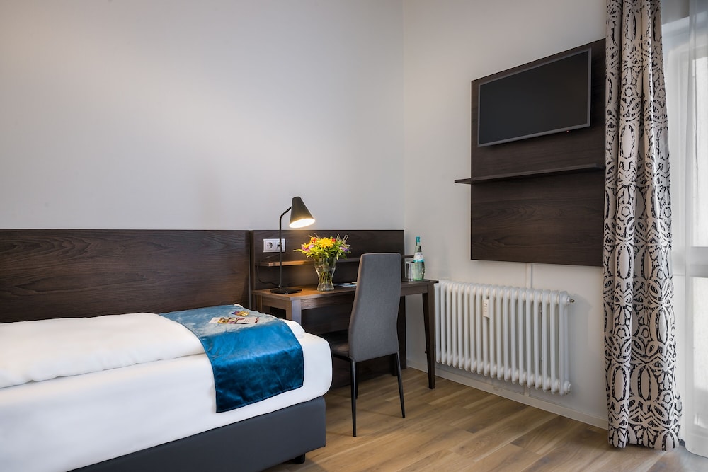 Hotel Ruf 17/30