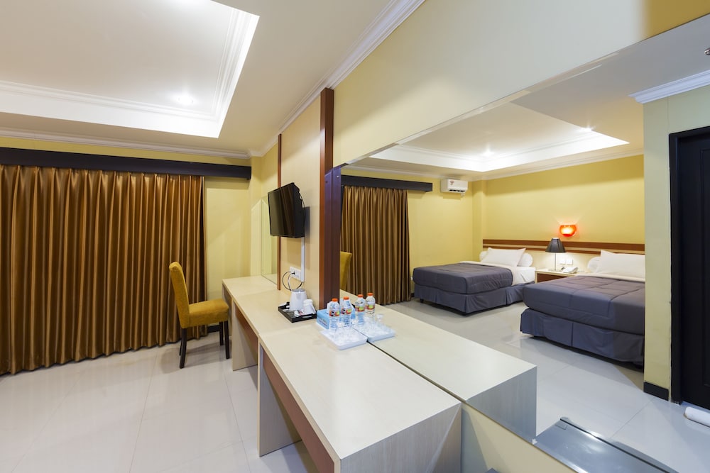 Sylvia Bali Suite Residence 13/25