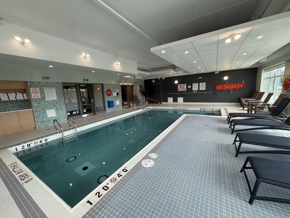 Best Western Plus Kawartha Lakes Hotel & Suites 22/52