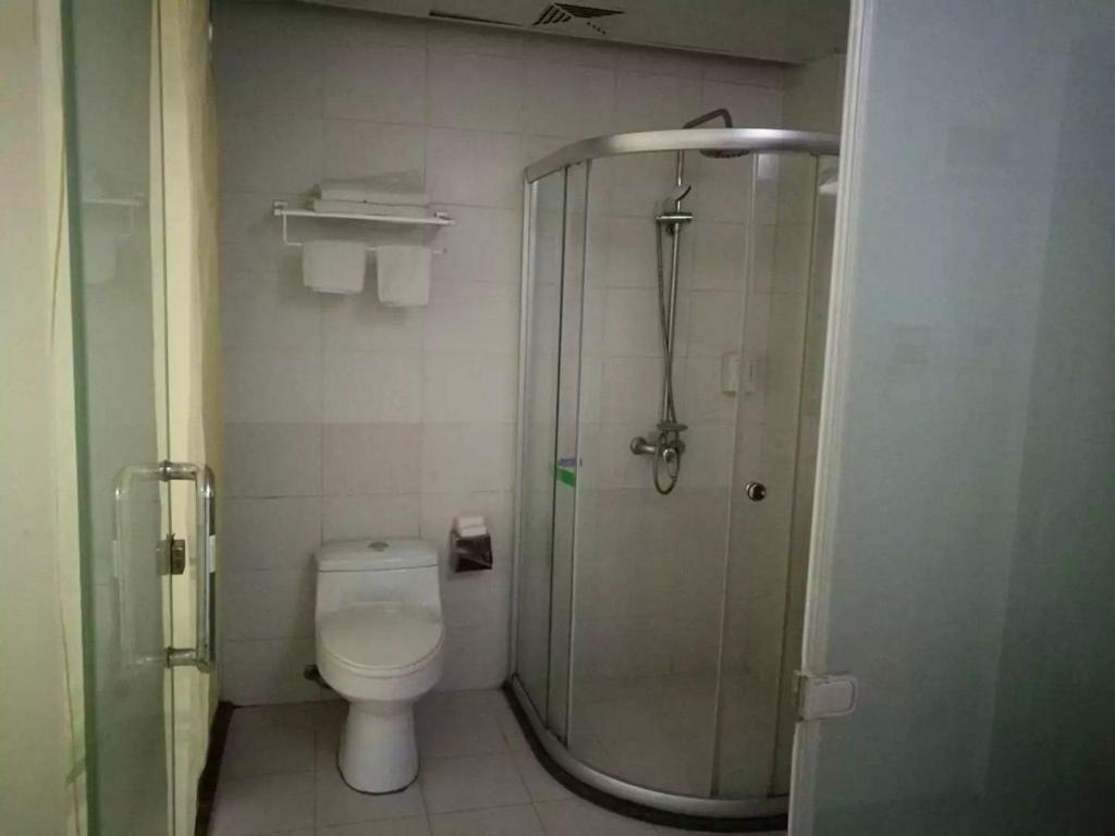 Guangzhou Xinzhou Hotel 16/18