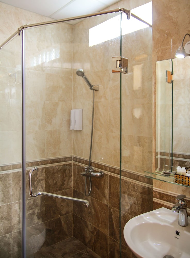 SAZI Erato Hotel - Free Airport & Breakfast 32/39