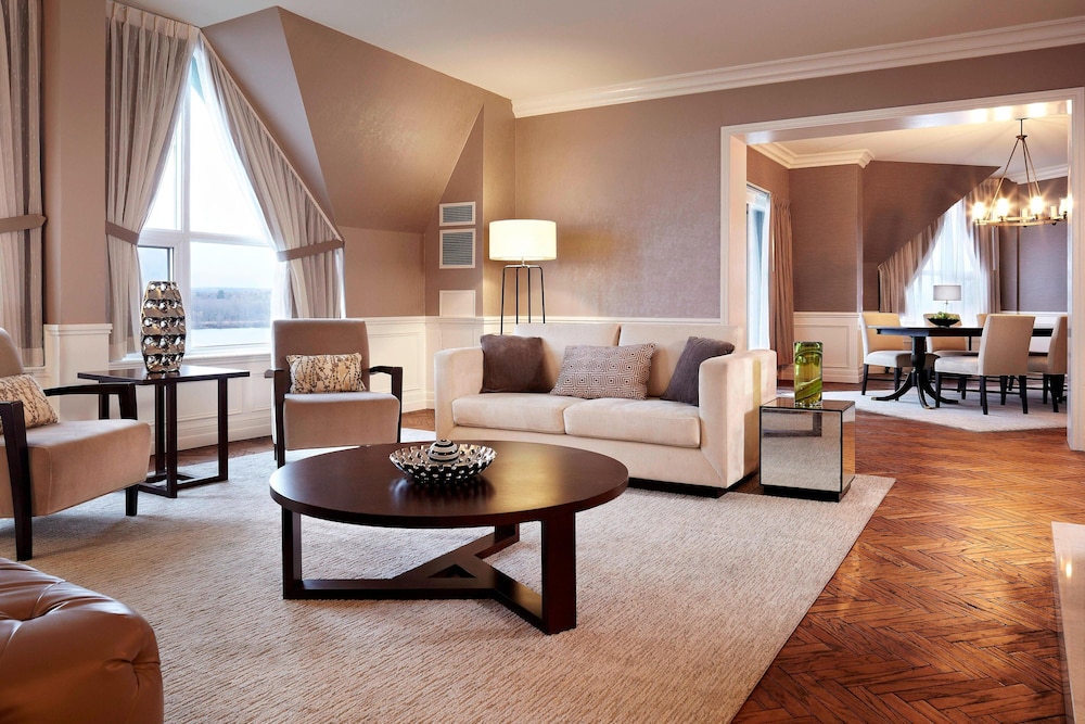 Delta Hotels By Marriott Fredericton 19/37