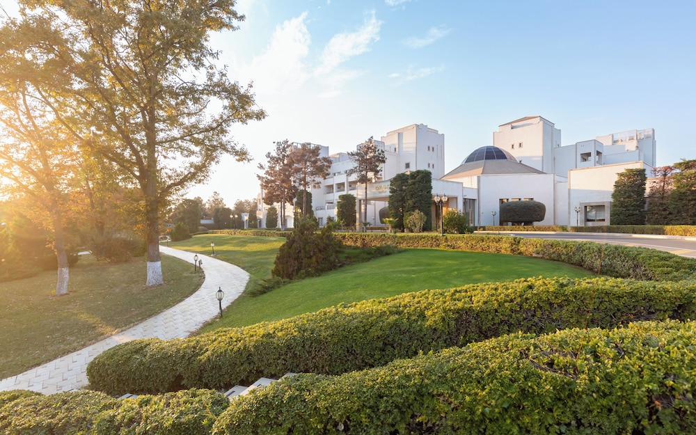 Garabagh Resort and Spa Hotel 46/50