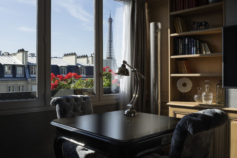 Sofitel Paris Baltimore Tour Eiffel 62/70