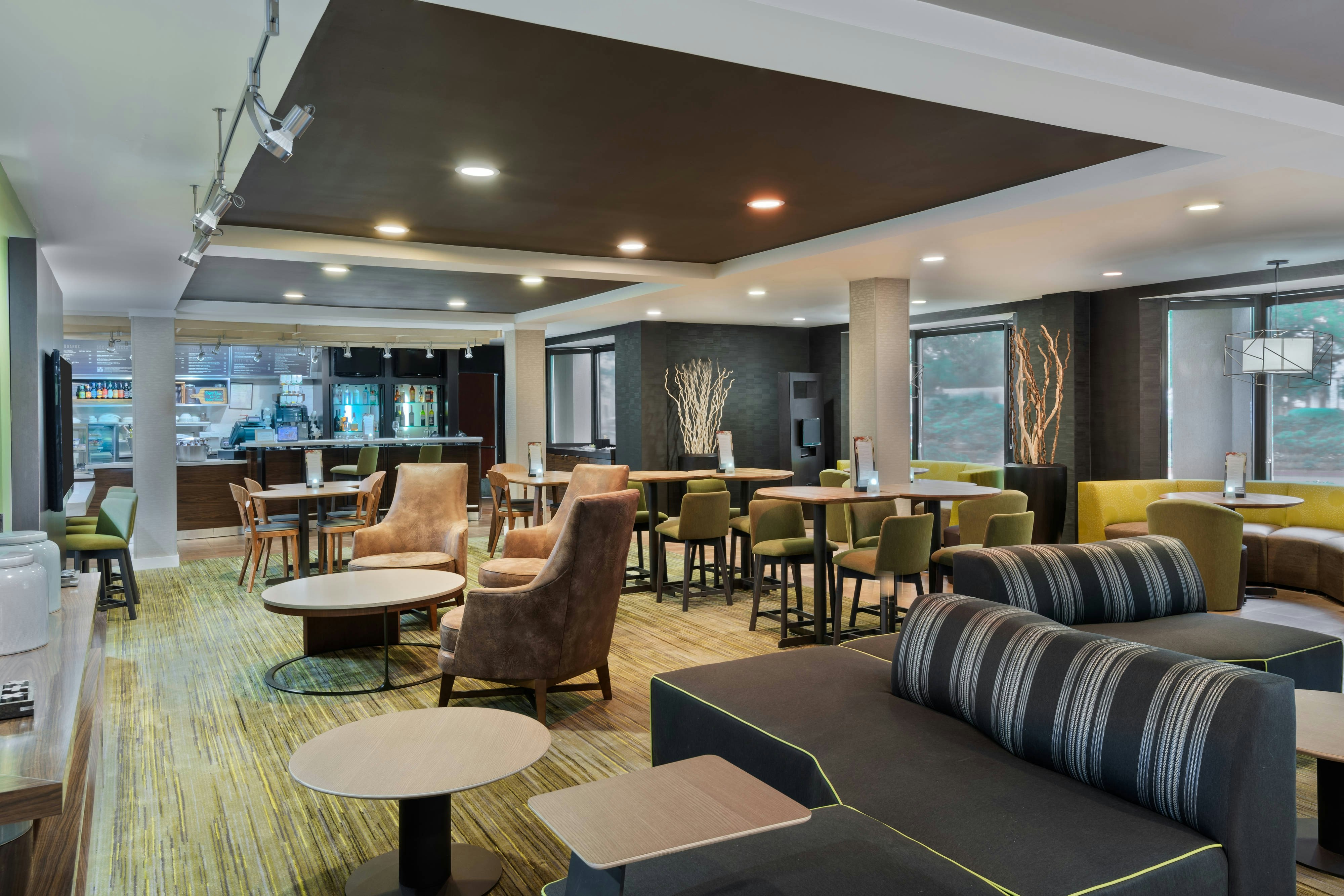 Courtyard by Marriott Lafayette Airport 2/7