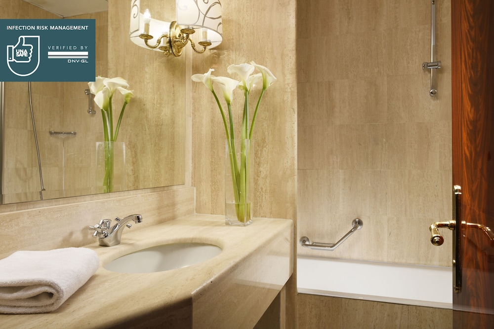 Unahotels Scandinavia Milan 15/65