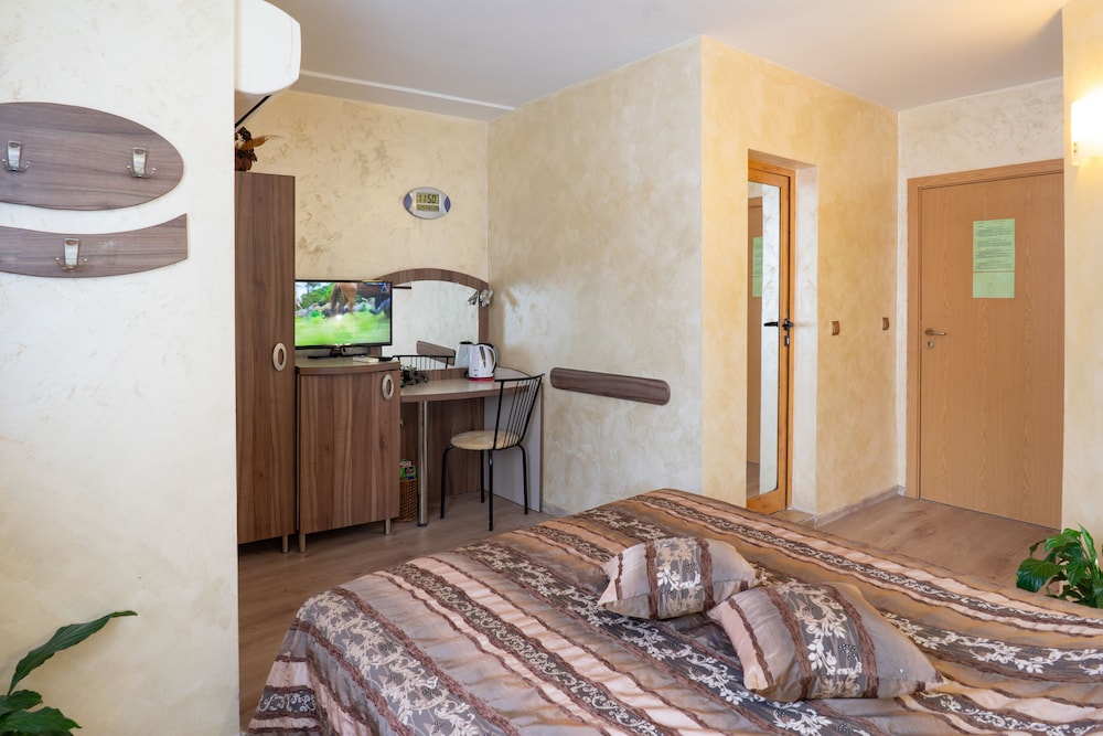 Hotel Color Varna Center 49/54