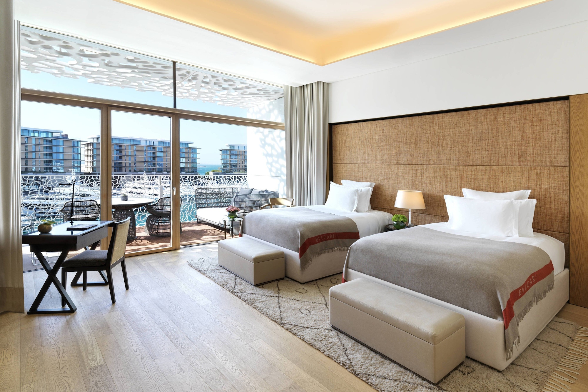 SUPERIOR, 2 QUEEN BEDS, BALCONY