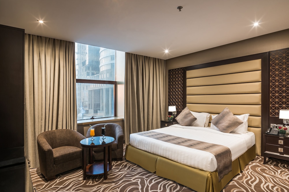 DELUXE, DOUBLE BED, SEA VIEW