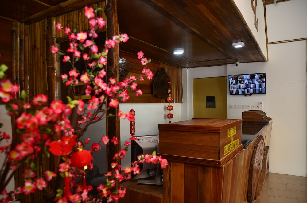 Lobby at Oyo 210 Hotel Five 2, KOTA KINABALU