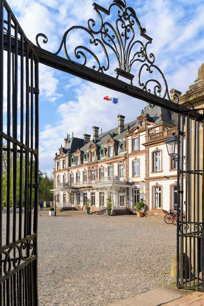 Chateau De Pourtales 40/50