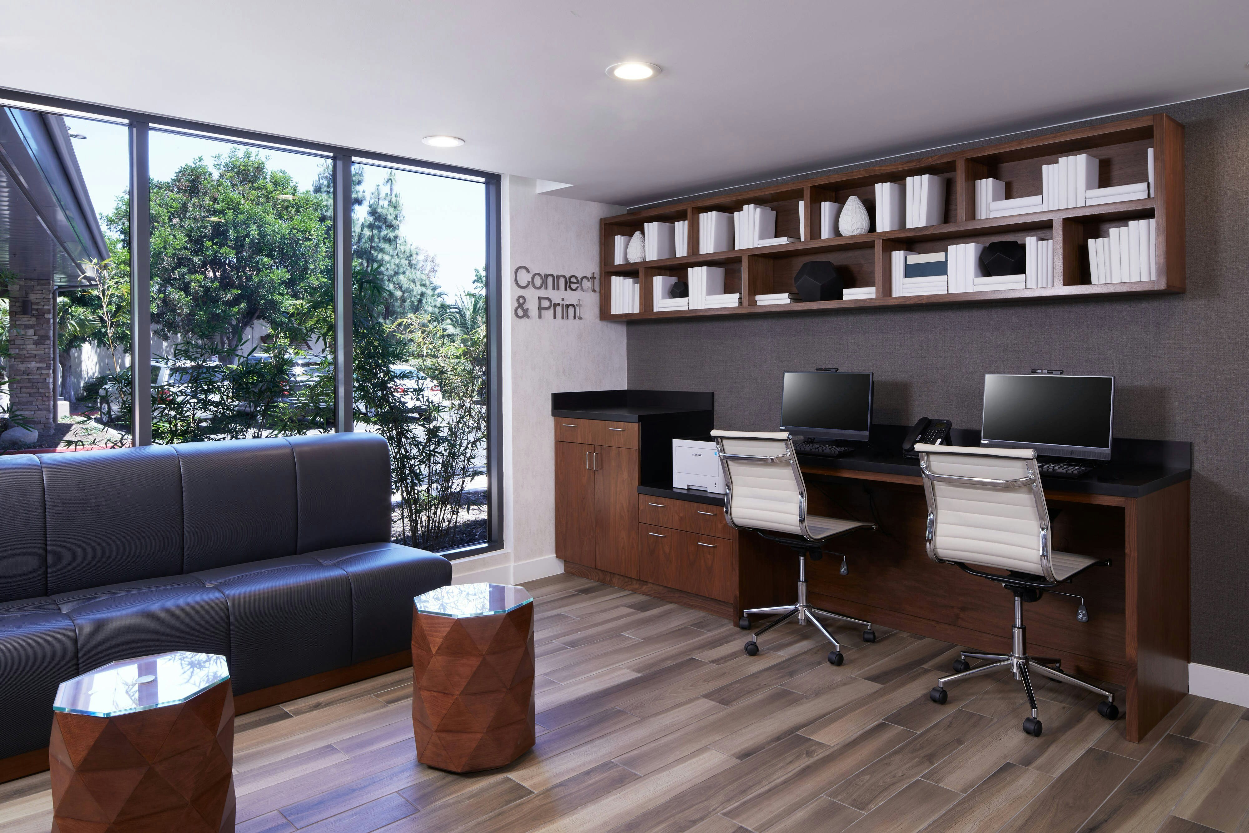 Fairfield Inn Suites By Marriott Camarillo 46/50