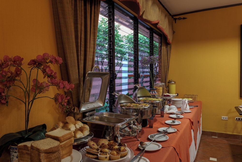 VILLA TERRA HOTEL 39/50