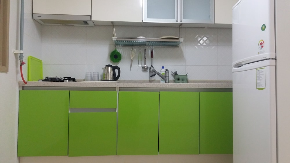 Jiin Hostel & Guesthouse 12/23