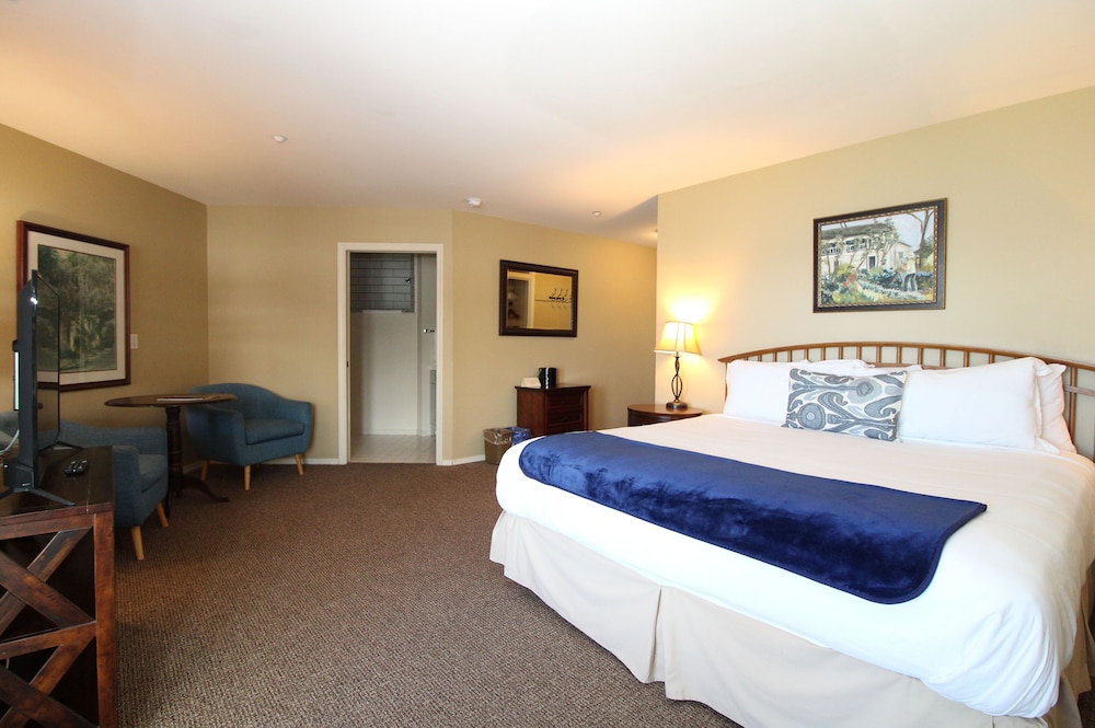Room, King Bed, Bay View, Balcony