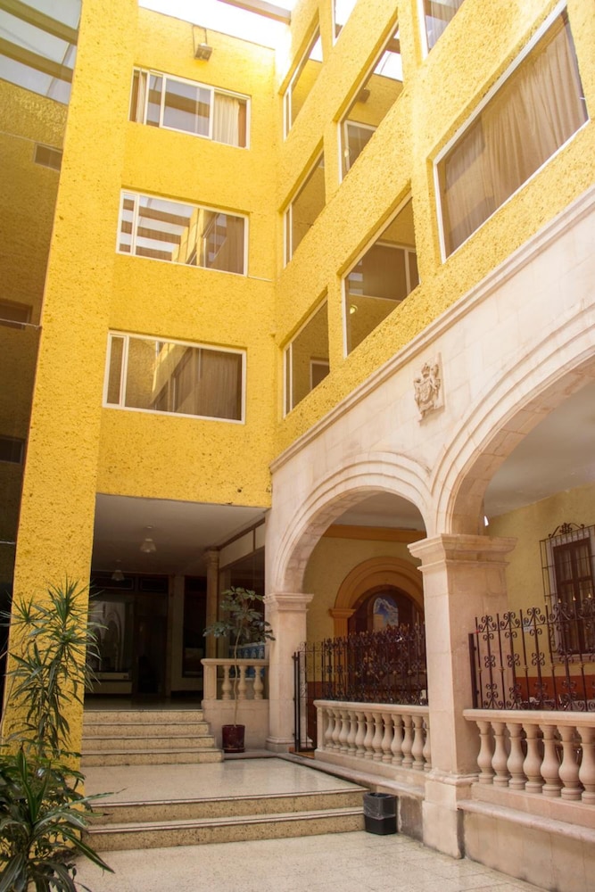 Hotel Maria Benita 4/50