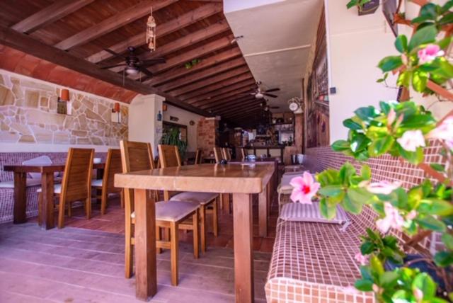 El Cortijo Apartments 40/53