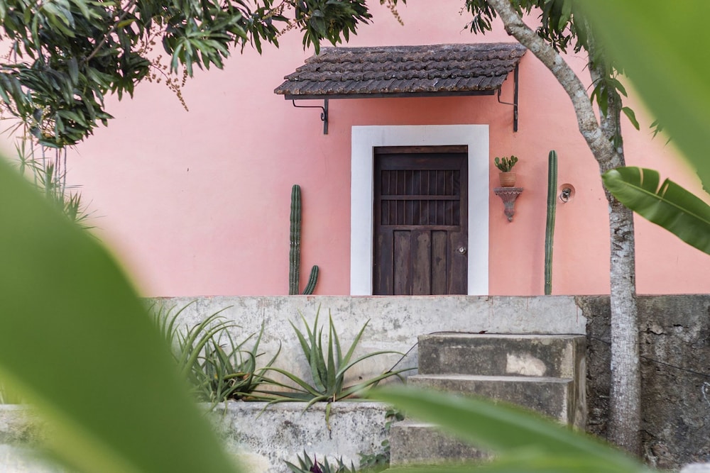 Hacienda Sacnicte 6/50
