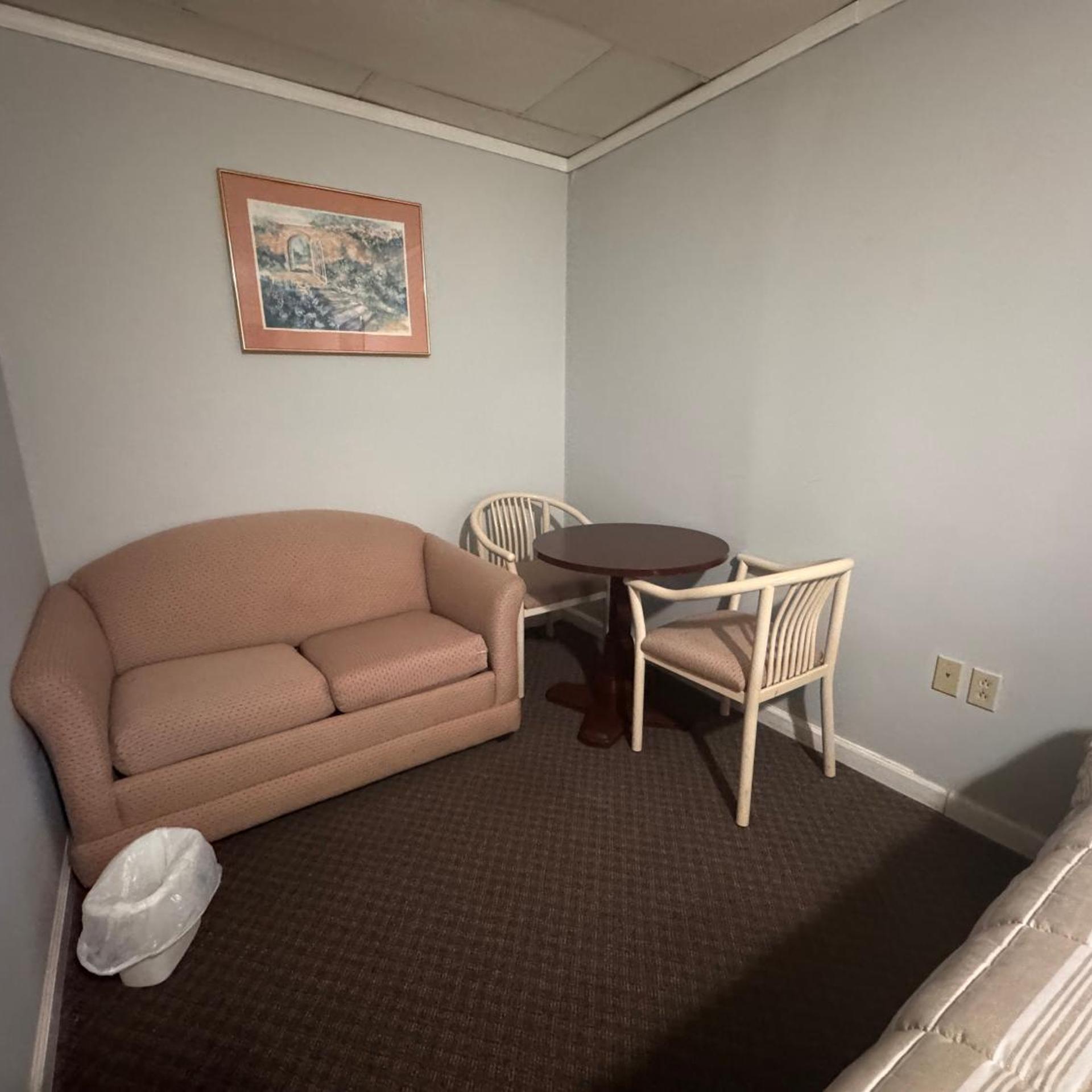 Economy Inn Alfred NY 17/30